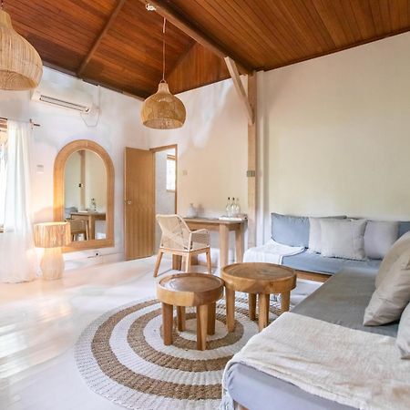 Aloita Resort Mentawai Tua Pejat Buitenkant foto