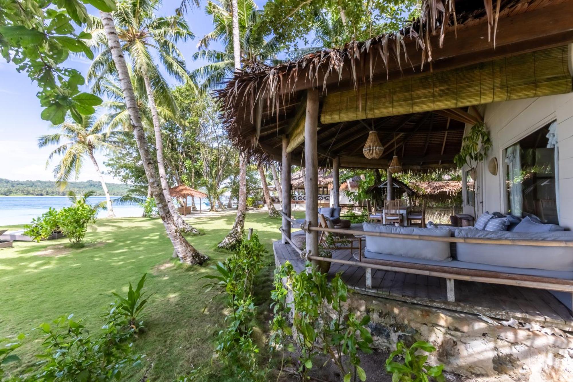 Aloita Resort Mentawai Tua Pejat Buitenkant foto